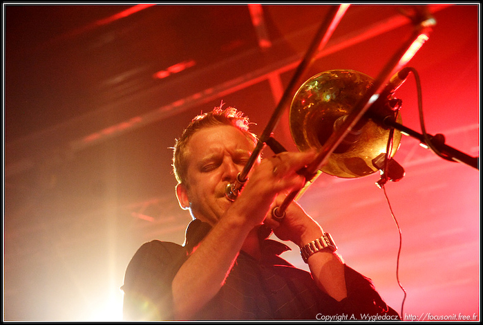 IMG_0571_red